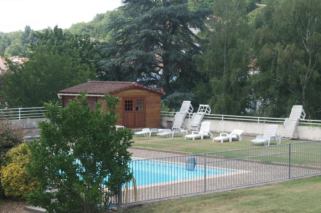 Hôtel Le Tulipier Cransac Exterior foto